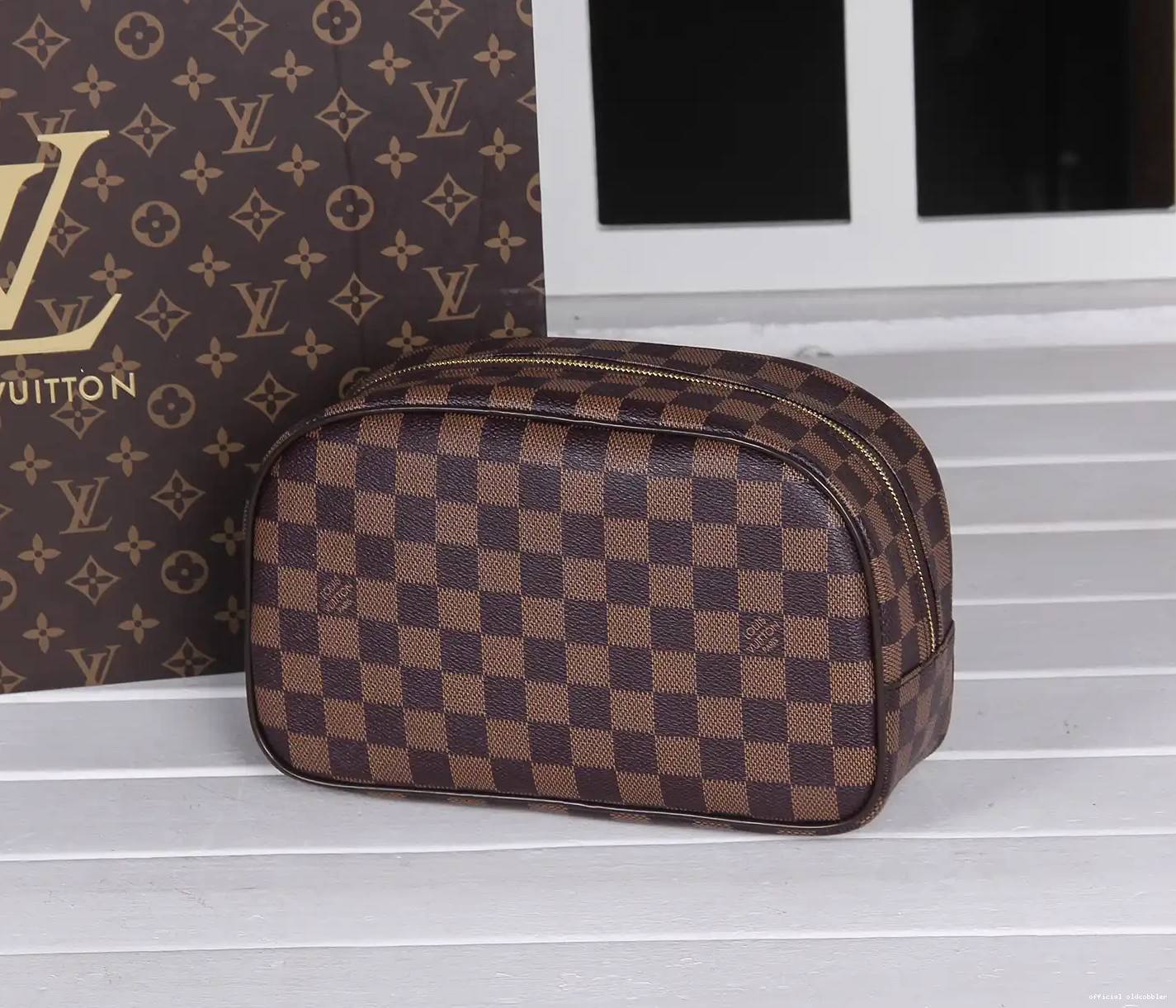 Official oldcobbler BAG LOUIS VUITTON TOILETRY 0701